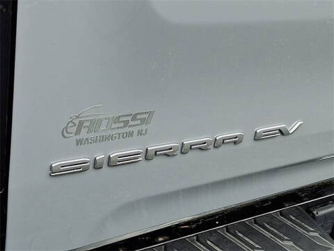 2024 GMC Sierra EV Denali Edition 1