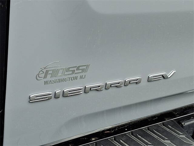 2024 GMC Sierra EV Denali Edition 1