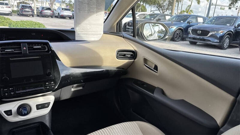 2016 Toyota Prius Two