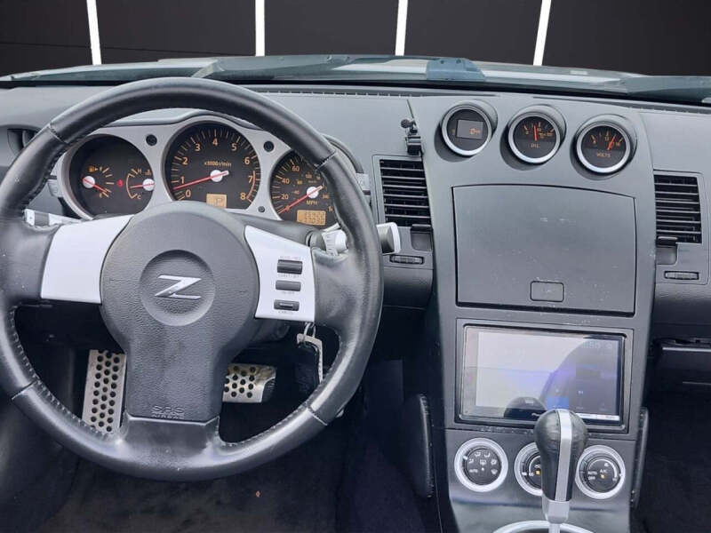 2004 Nissan 350Z Enthusiast