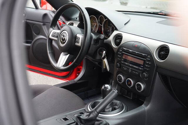 2011 Mazda MX-5 Miata Touring