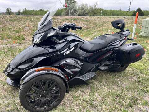 2013 Can Am Spyder  ST Limited