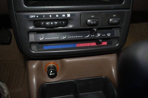 1998 Saturn S-Series SC1