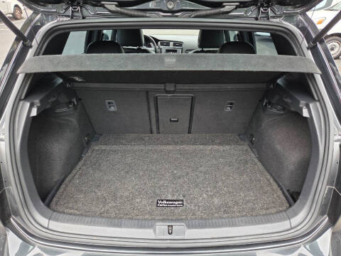 2016 Volkswagen Golf GTI SE