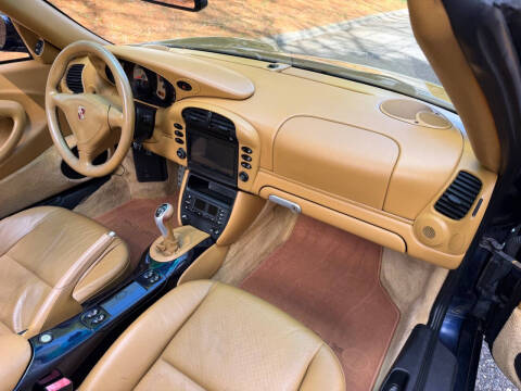 2003 Porsche 911 Carrera