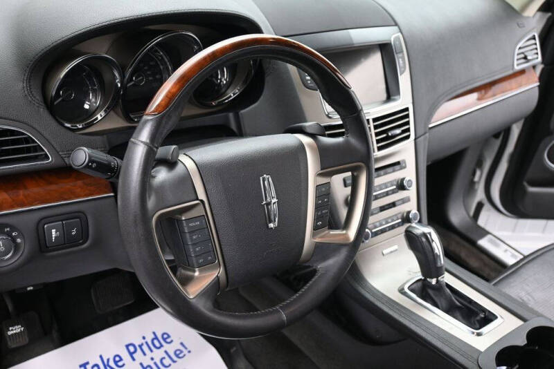 2012 Lincoln MKT