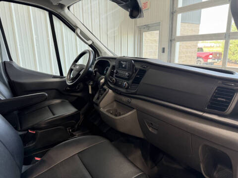 2022 Ford Transit 250