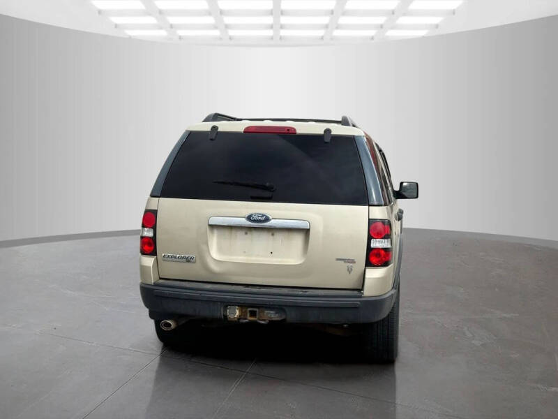 2006 Ford Explorer XLT