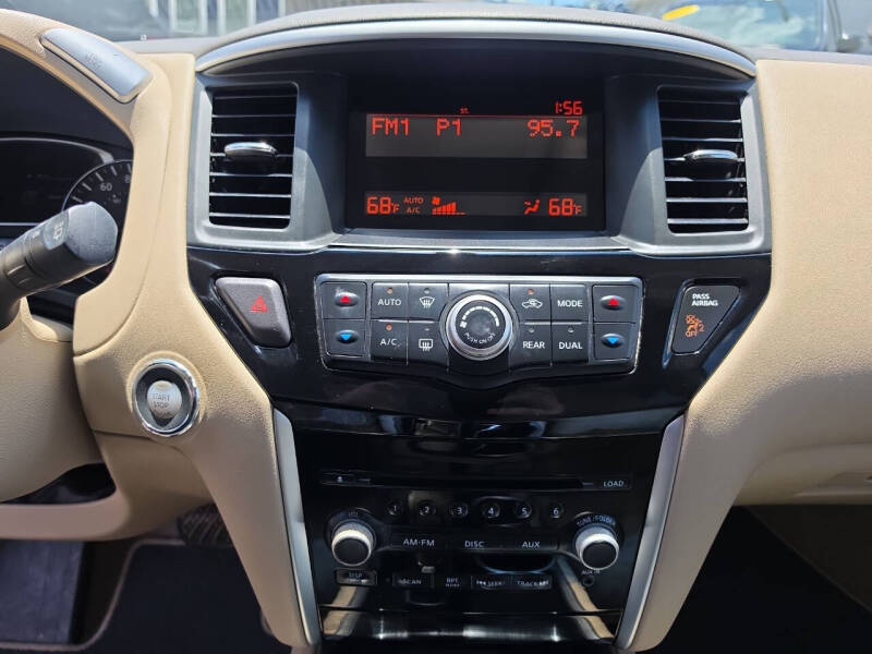 2014 Nissan Pathfinder S