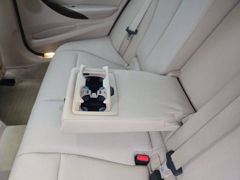 2015 BMW 3 Series 328i xDrive