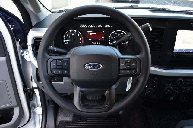 2025 Ford F-350 Super Duty XL