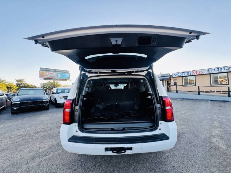 2017 Chevrolet Suburban LT