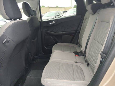 2021 Ford Escape SE