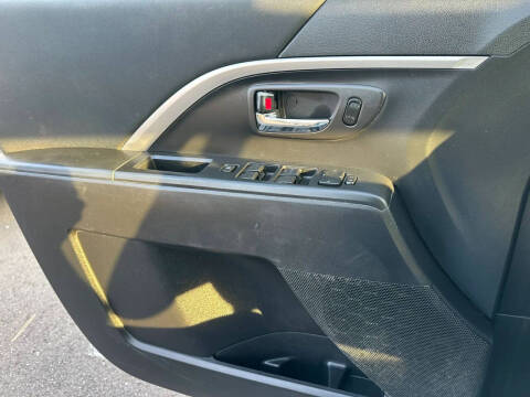 2012 Mazda MAZDA5 Touring