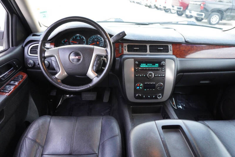 2013 GMC Yukon XL SLT