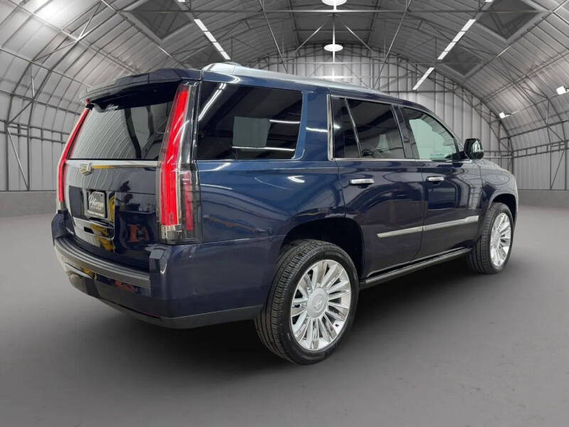 2018 Cadillac Escalade Platinum