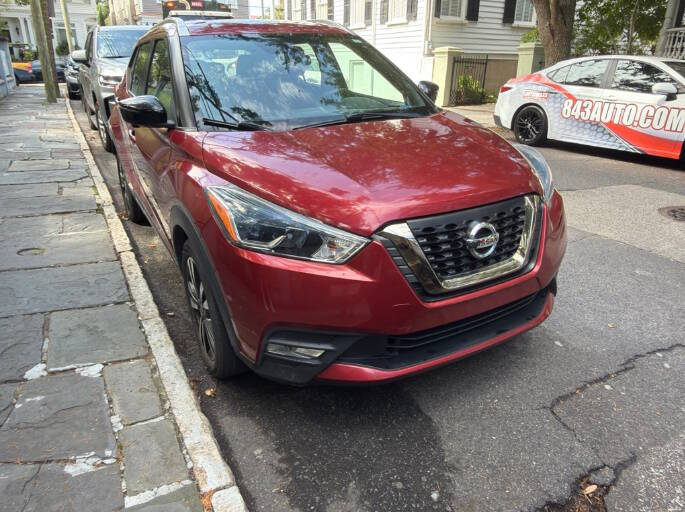 2019 Nissan Kicks SR