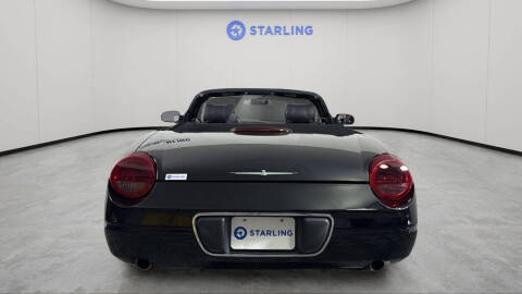 2003 Ford Thunderbird