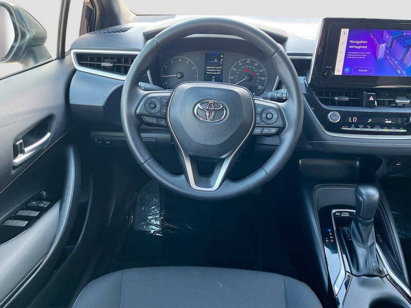 2023 Toyota Corolla Hatchback SE