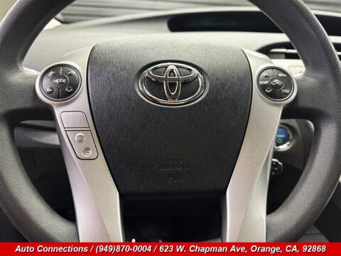2014 Toyota Prius Two