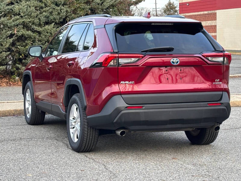 2021 Toyota RAV4 Hybrid LE