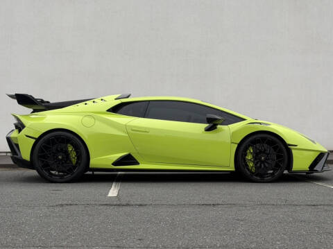 2022 Lamborghini Huracan STO