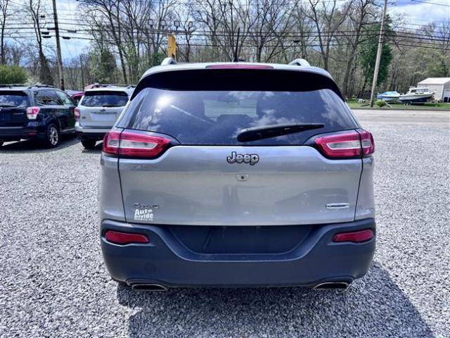 2017 Jeep Cherokee