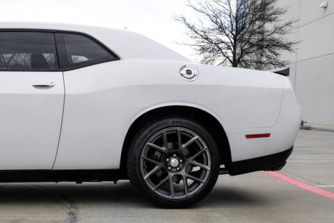 2016 Dodge Challenger