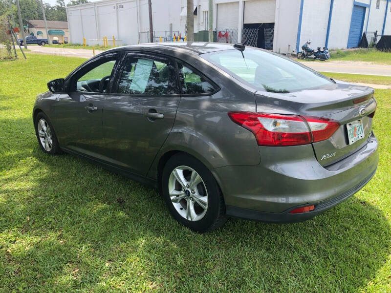 2014 Ford Focus SE