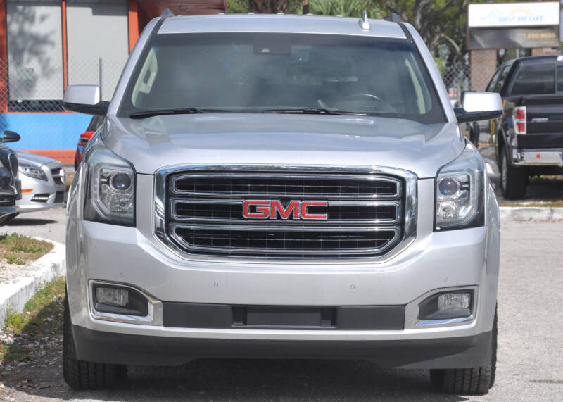 2017 GMC Yukon SLT