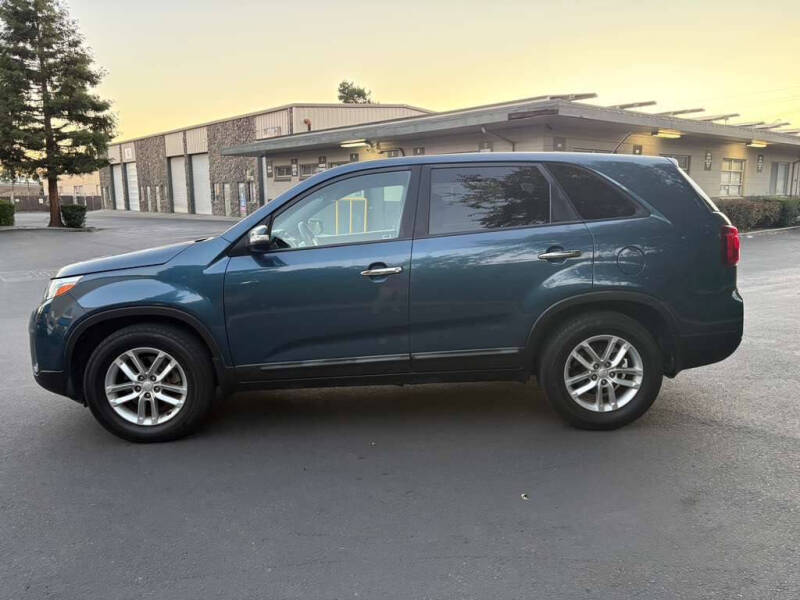 2014 Kia Sorento LX