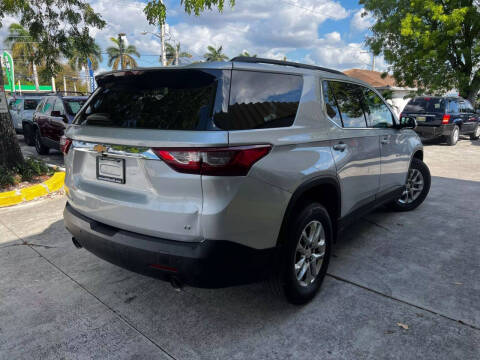 2021 Chevrolet Traverse LT Cloth