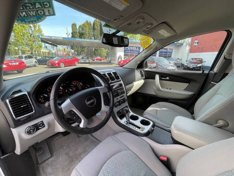 2011 GMC Acadia SLE