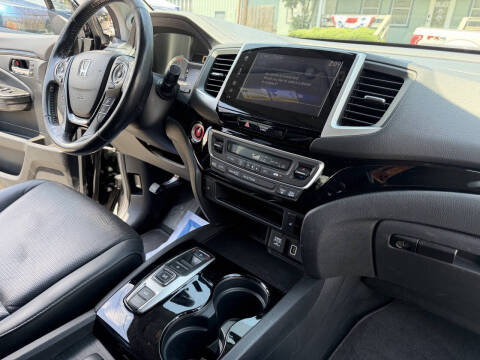 2020 Honda Ridgeline RTL-E