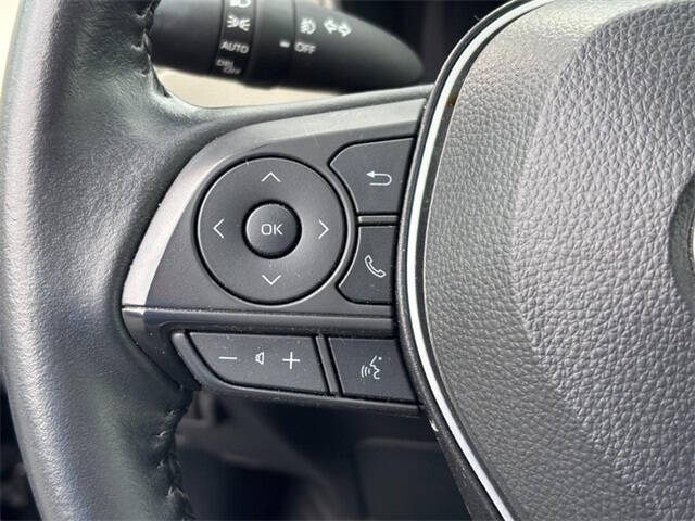 2024 Toyota Corolla Cross XLE