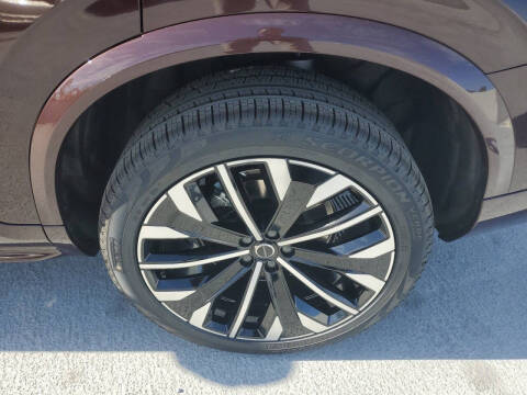 2025 Volvo XC90 B6 Ultra Bright Theme 6P