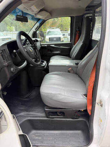 2013 Chevrolet Express 2500