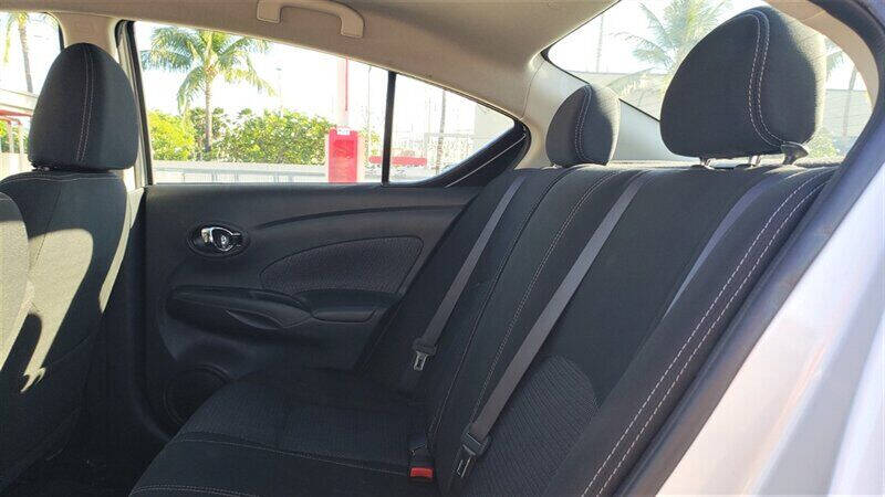 2018 Nissan Versa