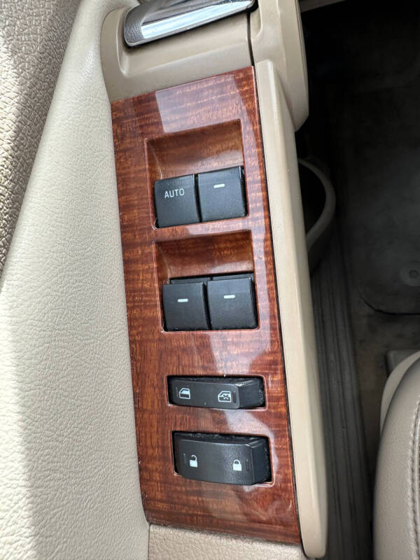 2010 Ford Explorer Eddie Bauer