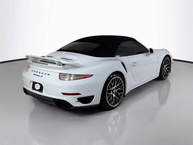 2015 Porsche 911