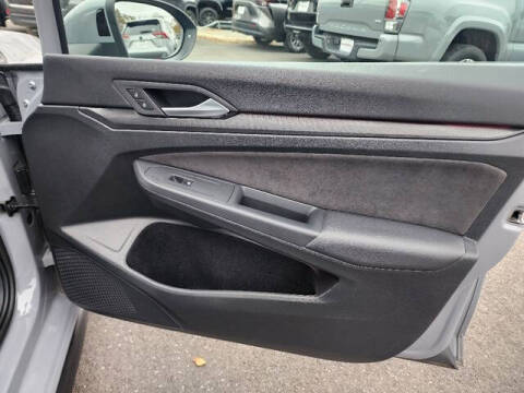 2024 Volkswagen Golf GTI S