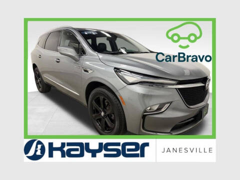 2023 Buick Enclave Essence