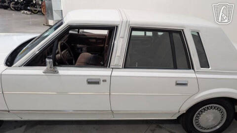1988 Lincoln Town Car