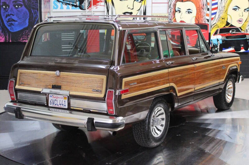 1986 Jeep Grand Wagoneer