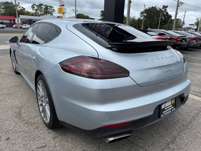 2015 Porsche Panamera