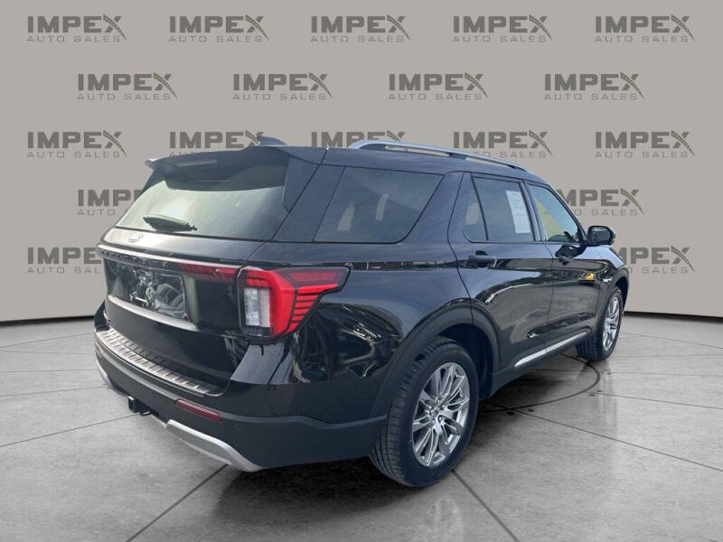 2025 Ford Explorer Platinum