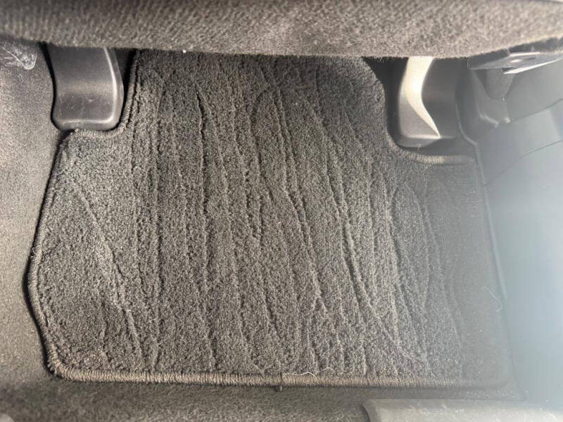 2020 Mitsubishi Outlander LE