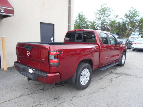 2022 Nissan Frontier SV