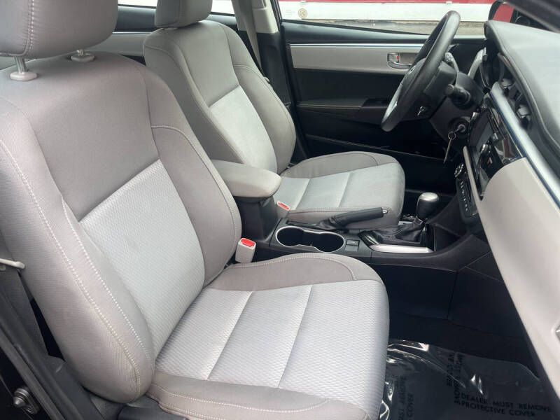 2016 Toyota Corolla LE