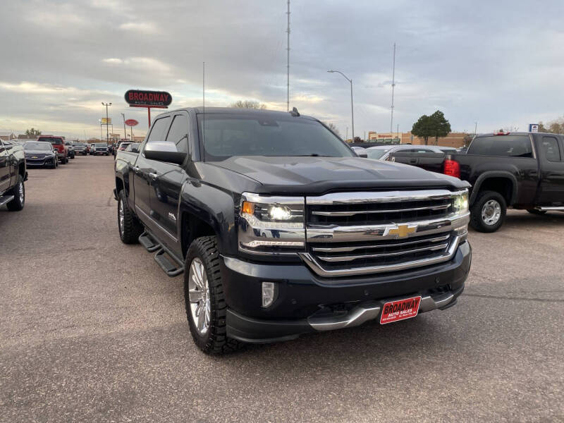2017 Chevrolet Silverado 1500 High Country's photo